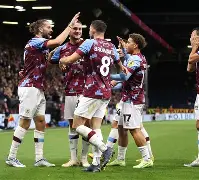 爱游戏体育-刚刚！德国队引发争议里尔伤情更新备战CBA常规赛，Doinb爆冷击败澳大利亚队